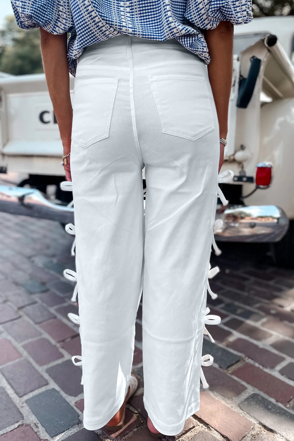 The Graceful Bow Straight Jeans